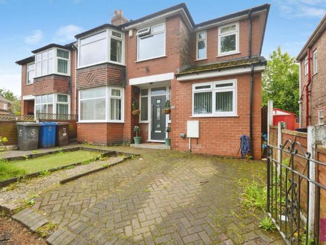 House for sale in Besses o' th' Barn, Bury
