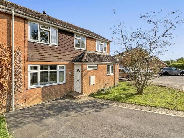 House for sale in Cricklade, Wiltshire