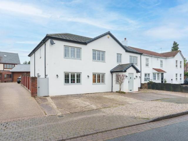 House for sale in Upton, Widnes