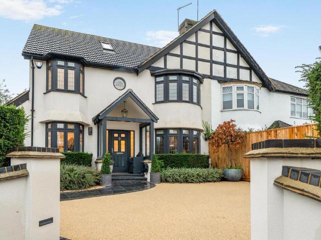 House for sale in London Borough of Bromley, Greater London