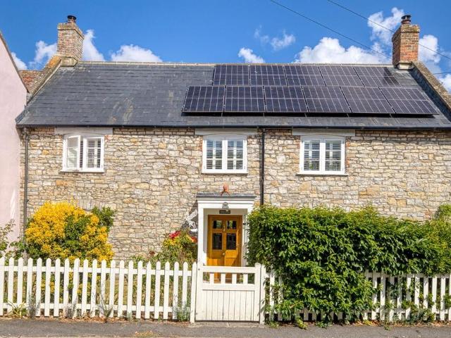 House for sale in East Brent, Somerset