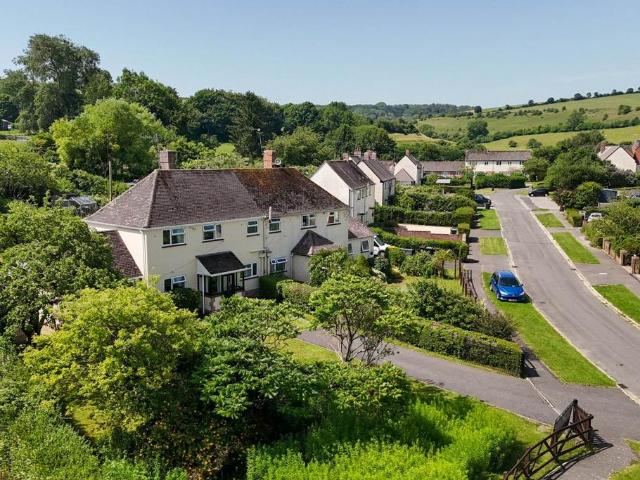 House for sale in Durweston, East Dorset
