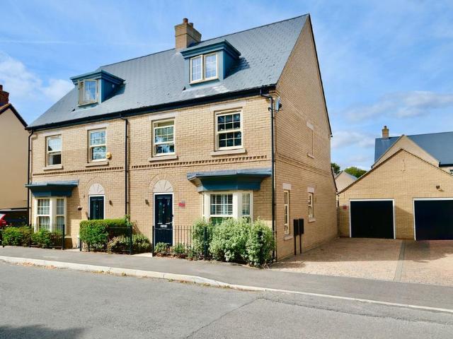 House for sale in Huntingdon, Cambridgeshire