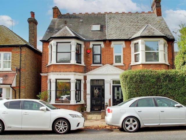 House for sale in Potters Bar, Hertfordshire