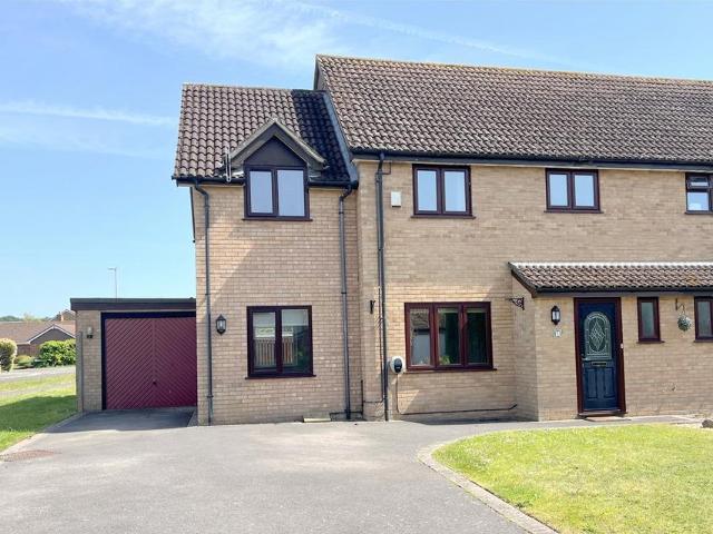 House for sale in Highcliffe
