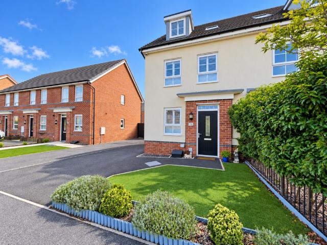 House for sale in Hawley Gardens, Wyre