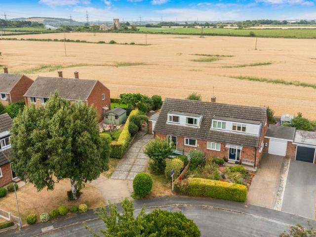 House for sale in Kellington, North Yorkshire