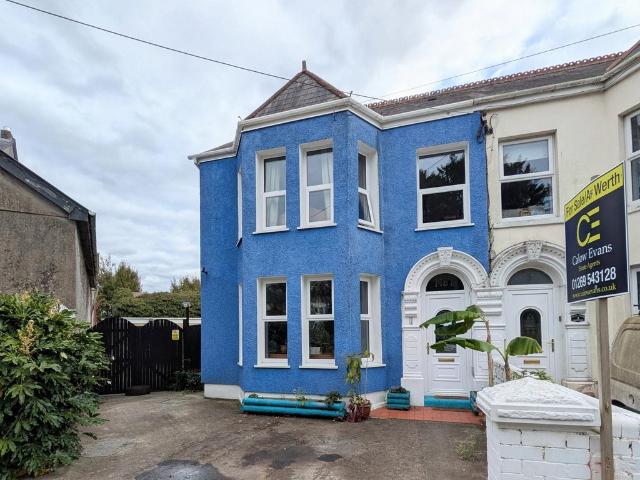 House for sale in Cwmamman, Glanamman