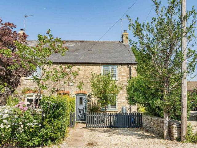 House for sale in Ashton Keynes, Wiltshire