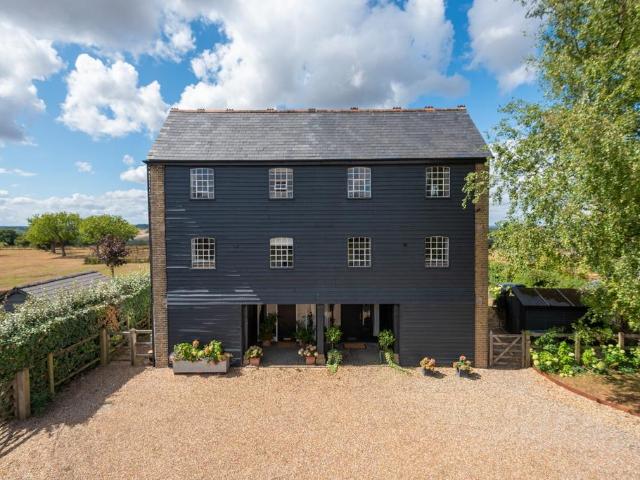 House for sale in Upper Hardres, The Bridge