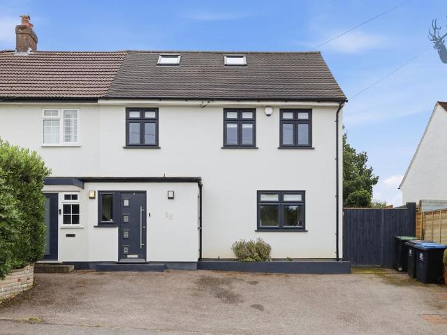 House for sale in Debden Green, Epping