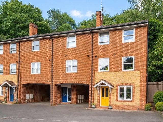 House for sale in Busbridge, Fole