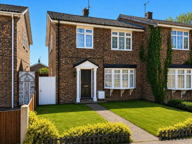 House for sale in Fordham Heath, Essex