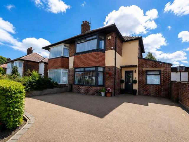House for sale in Salterhebble, West Yorkshire