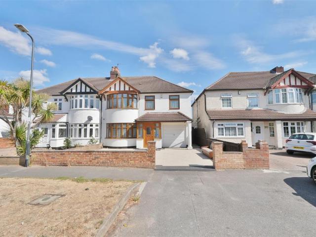 House for sale in Slough