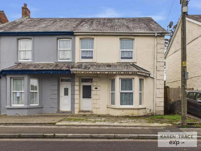 House for sale in St Blazey, Cornwall