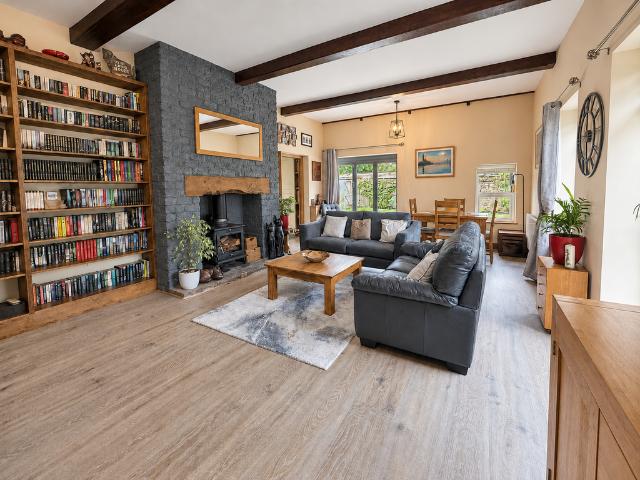 House for sale in West Vale, Cheshire