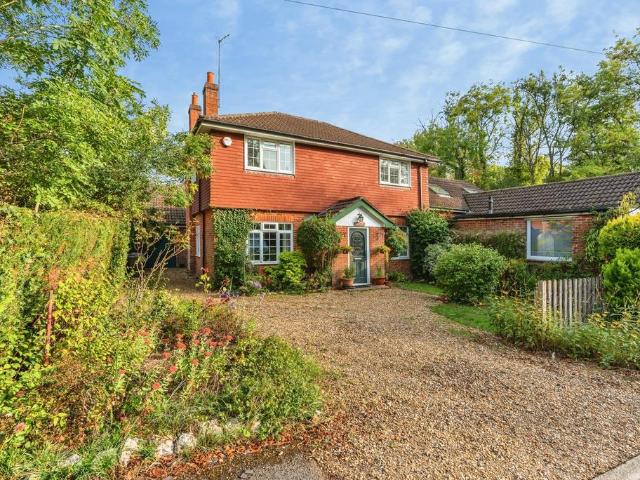 House for sale in Cadnam, New Forest