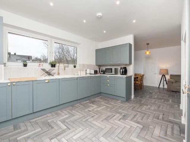 House for sale in Feckenham, City Of Bristol