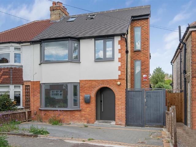 House for sale in Romsey, Cambridge