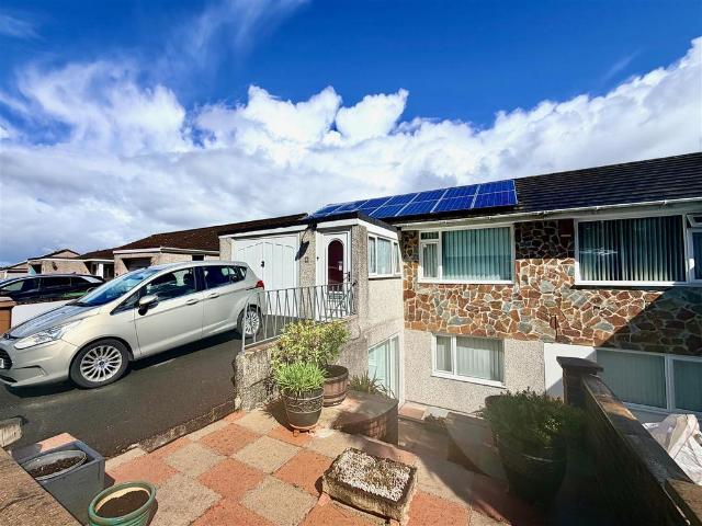 House for sale in Staddiscombe, Mount Wise