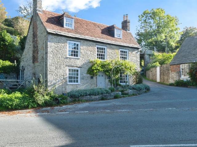 House for sale in Corfe Castle, East Dorset