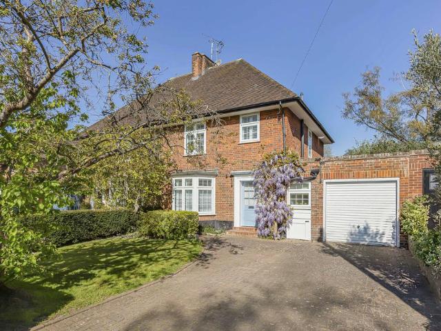 House for sale in Fretherne, Hertfordshire