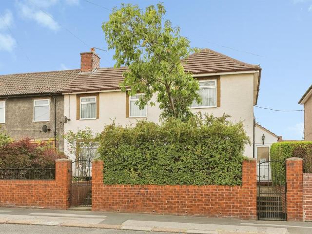 House for sale in Brampton Bierlow, South Yorkshire