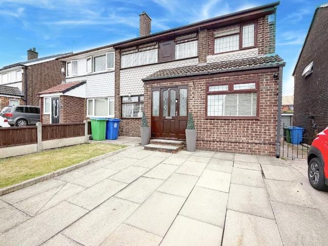 House for sale in Burnedge, Greater Manchester