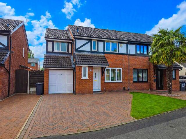 House for sale in Hollins, Bury