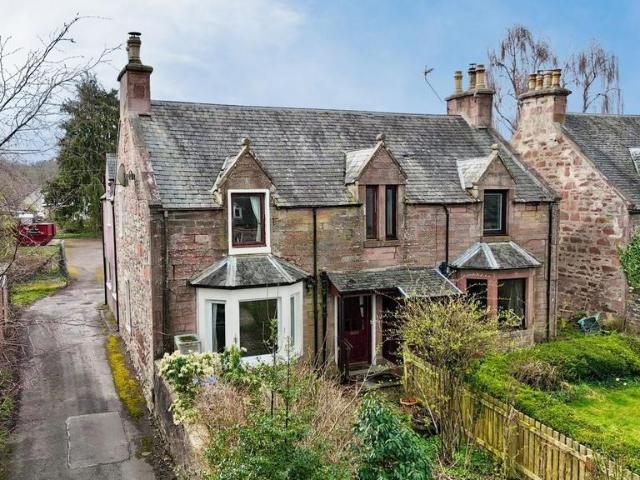 House for sale in Beauly, Scotland