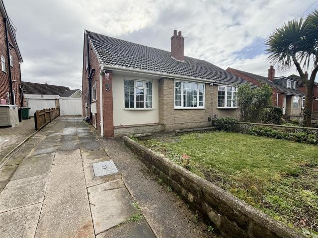 House for sale in Garforth, West Yorkshire