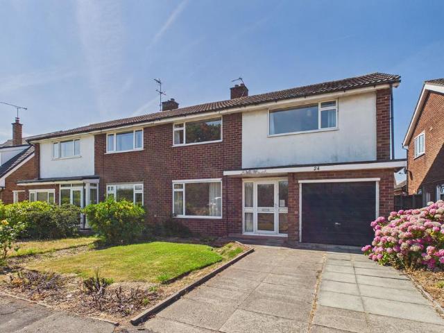 House for sale in Upton-by-Chester, Two Mills