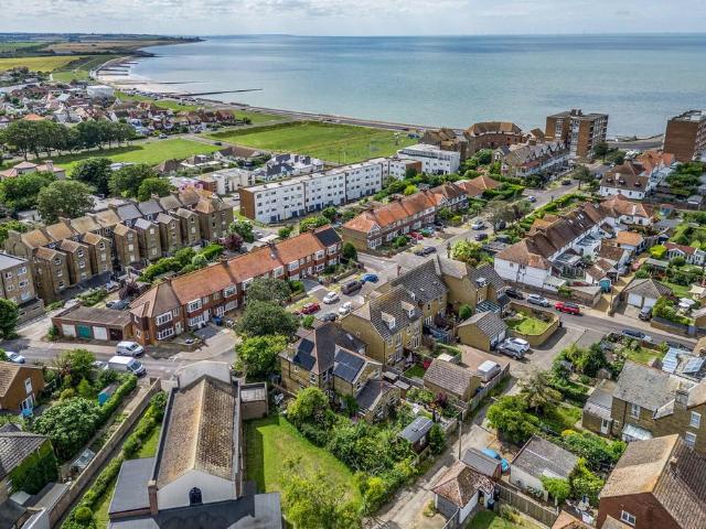 House for sale in Minnis Bay, Acol