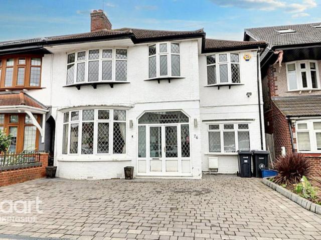 House for sale in Clayhall, Greater London