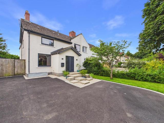 House for sale in Shoot Hill, South Gloucestershire