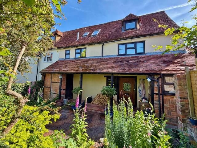 House for sale in Berrick Salome, Oxfordshire