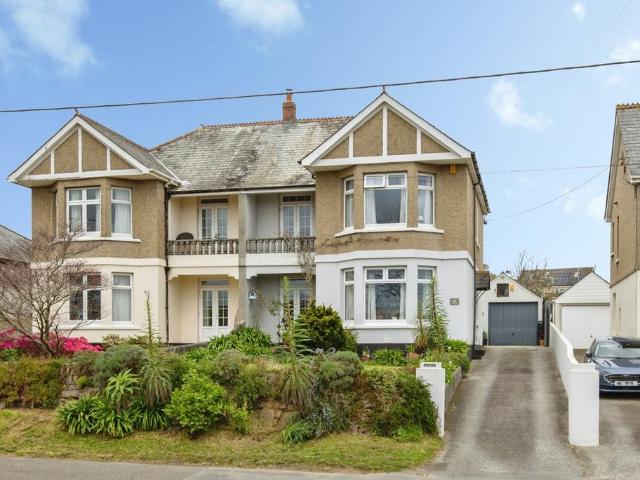 House for sale in St Stephen, Cornwall