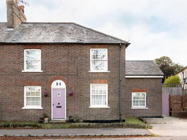 House for sale in Pitstone