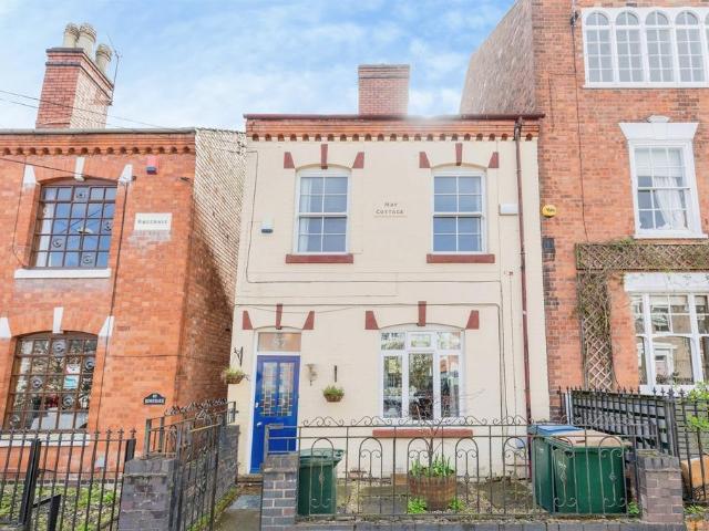 House for sale in West Midlands