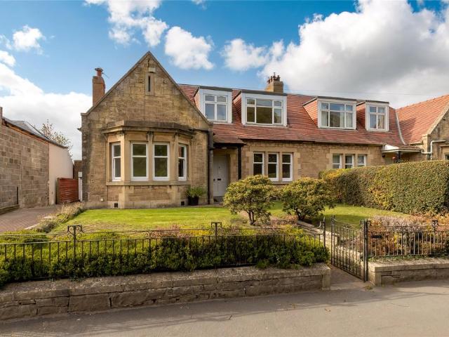 House for sale in Braid Hills, City of Edinburgh