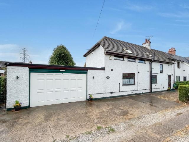 House for sale in Attenborough, East Midlands