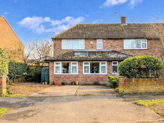 House for sale in Toddington, Bedfordshire