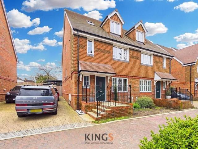 House for sale in Potters Bar, Hertfordshire
