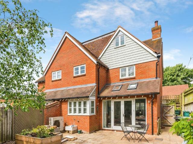 House for sale in Berrick Salome, Oxfordshire