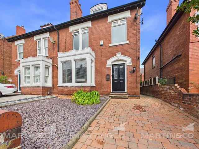 House for sale in Wheatley, South Yorkshire
