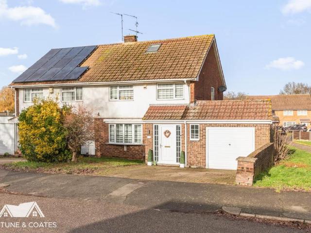 House for sale in Latton Bush, Harlow