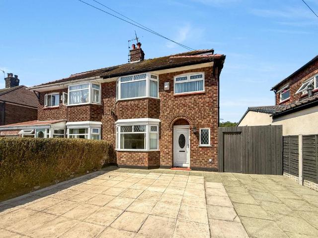 House for sale in Bebington, Wirral