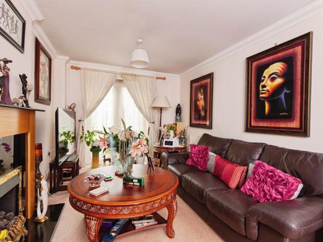 House for sale in Calne