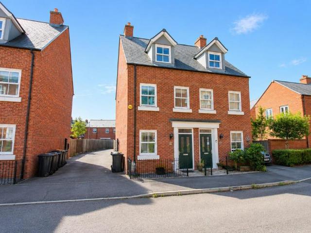 House for sale in Bedford